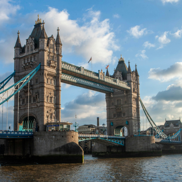 New UK CSEA Reporting Rule Takes Effect for User-to-User Services